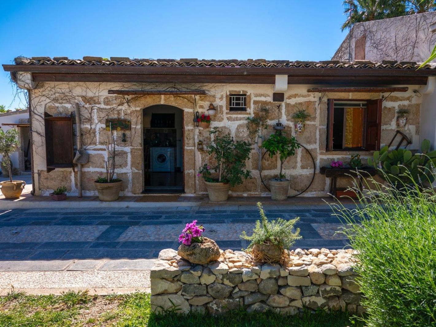 La Virgy Per Noto With Share Swimming Pool With Wonderful Sea View Villa Avola Exterior photo