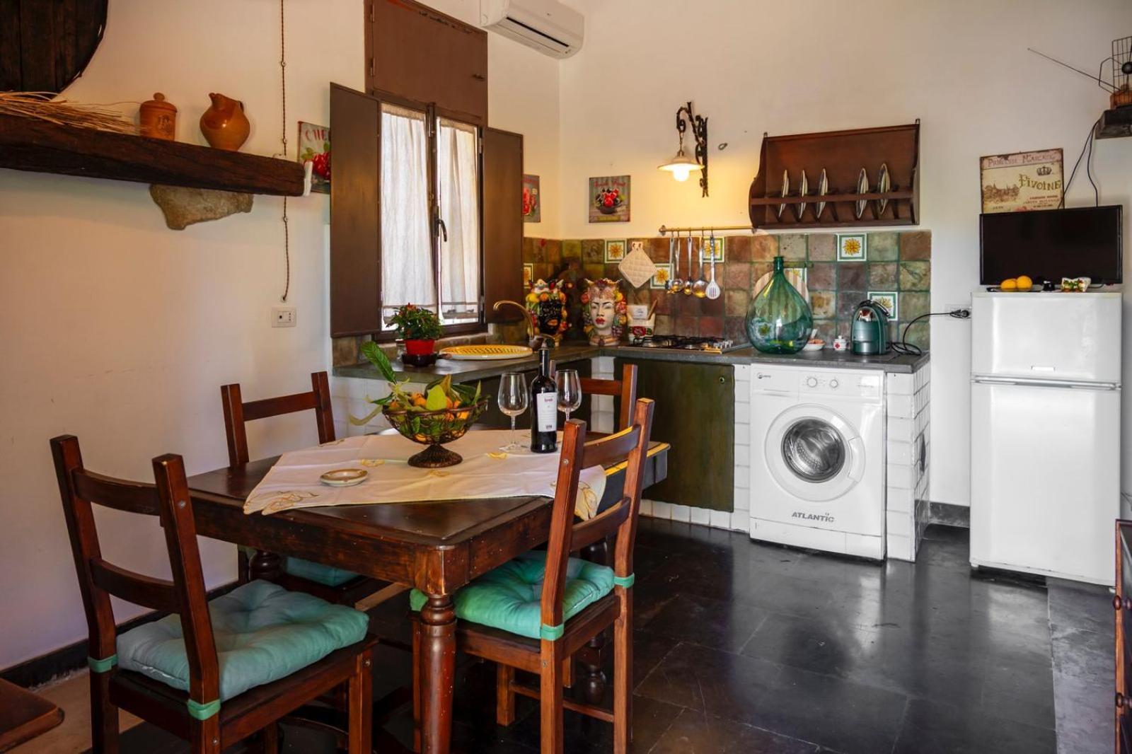 La Virgy Per Noto With Share Swimming Pool With Wonderful Sea View Villa Avola Exterior photo